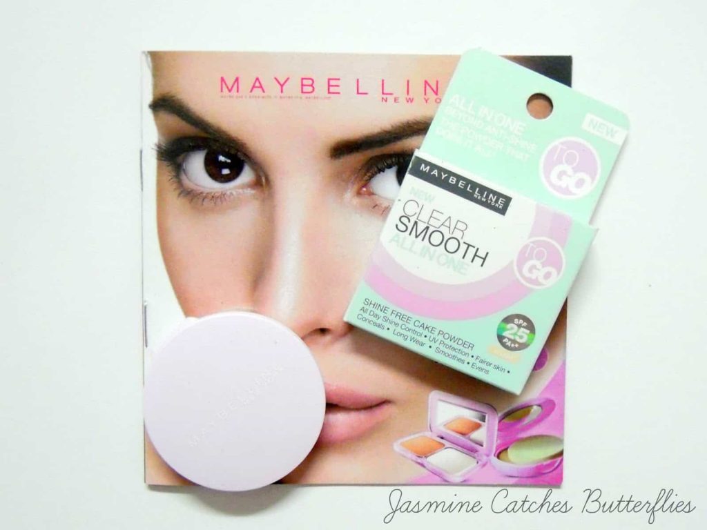 Maybelline New York Clear Smooth All In One Shine Free Cake Powder Review & Swatches