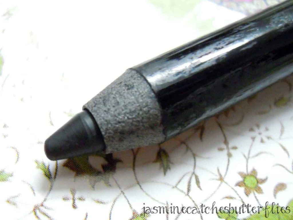 Color Studio Kohl Addict Black Kajal Review and Swatches
