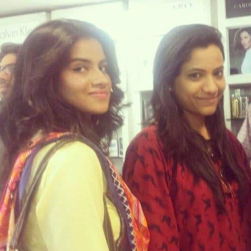 Karachi Bloggers at HSY and Ittehad Lawn Launch
