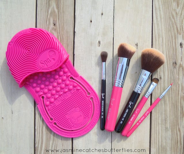 Washing and Maintenance of Makeup Brushes