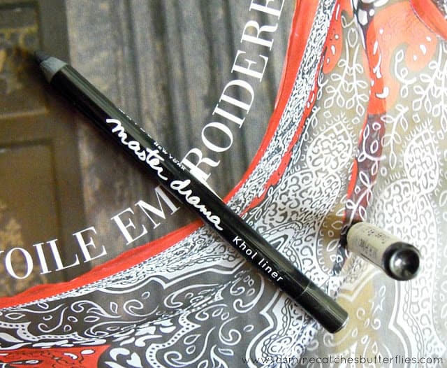 Maybelline Master Drama Ultra Black Khol Liner