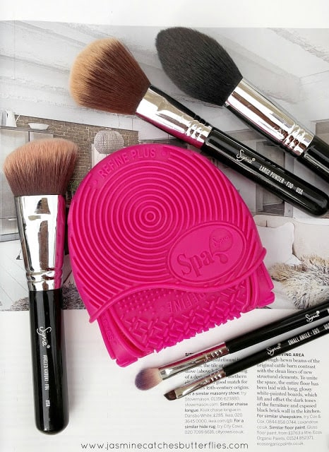 Five Holy Grail Sigma Brushes and Spa Express Glove