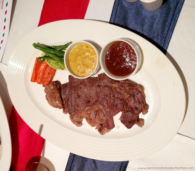 Beef Sirloin with Mustard Sauce