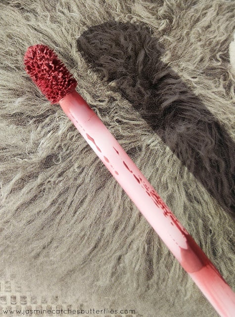 Kylie Posie K Lip Kit Wand and Applicator